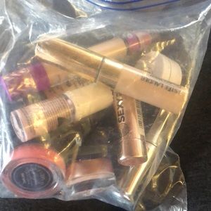5 pounds of makeup and haircare Tarte benefit nars Kat von marc Jacobs bundle